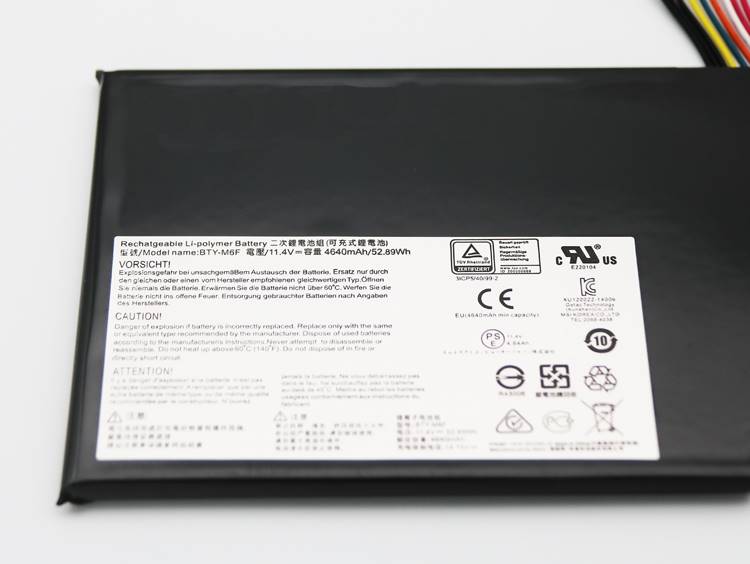 Originale 4640mAh 52Wh 6 Cell Batteria MSI GS60 2QE Ghost Pro